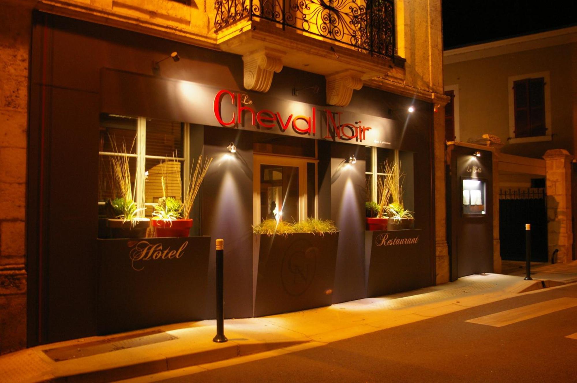 Logis Hotel Le Cheval Noir Argenton Sur Creuse 외부 사진
